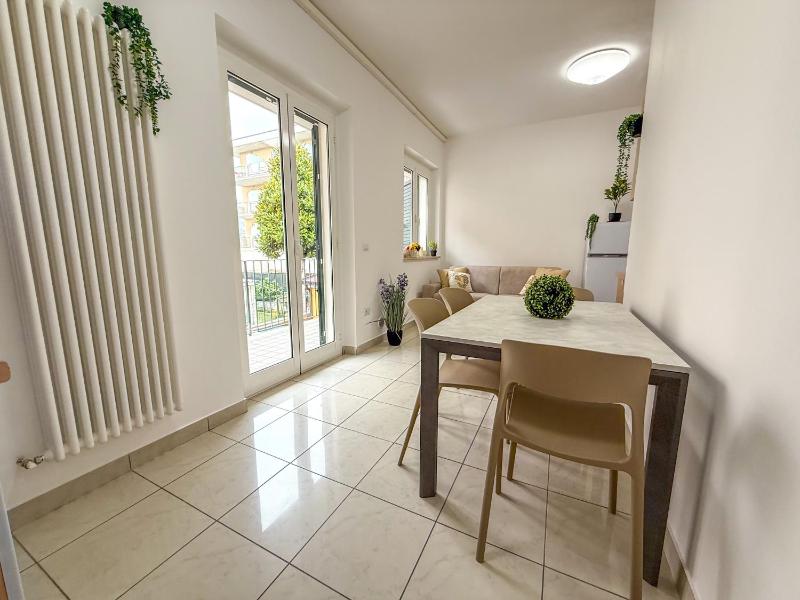 Sacramento Apartment 1piano con ascensore A457 - image 11