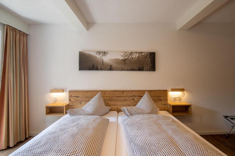 Double Room image 4