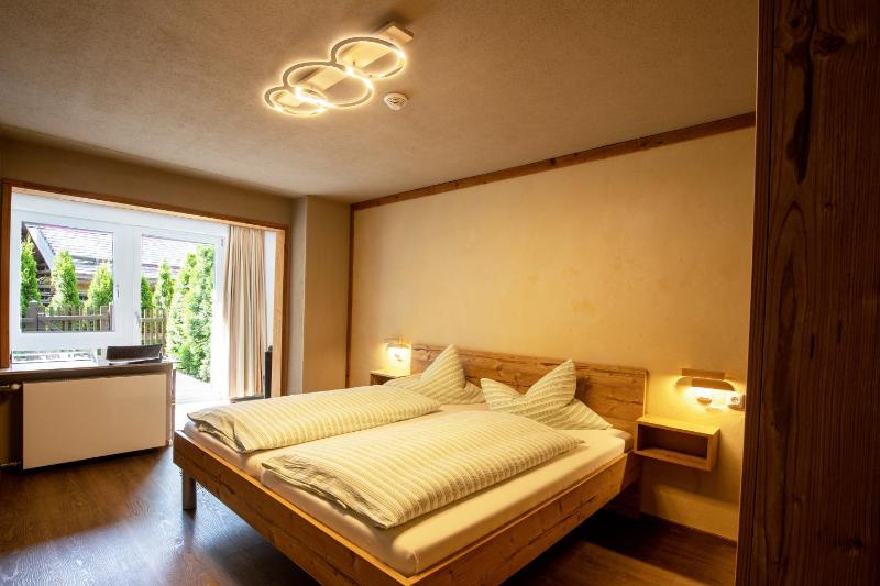 Double or Twin Room image 1