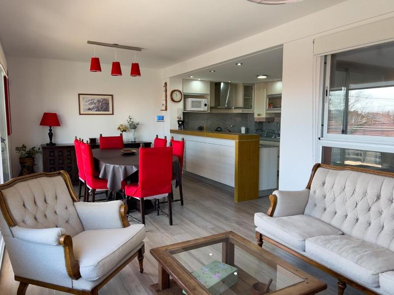 Departamento de Categoría a 50mt de Playa La Perla - image 25