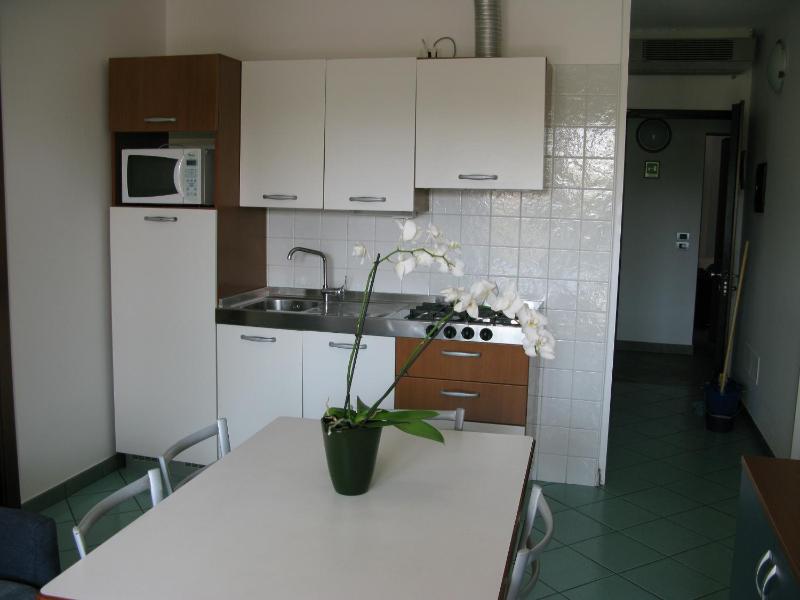 One-Bedroom Apartment with Pool View - Disability Access  image 2