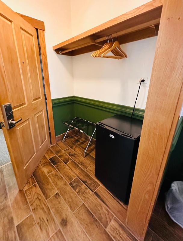 Double Room with Mountain View image 3