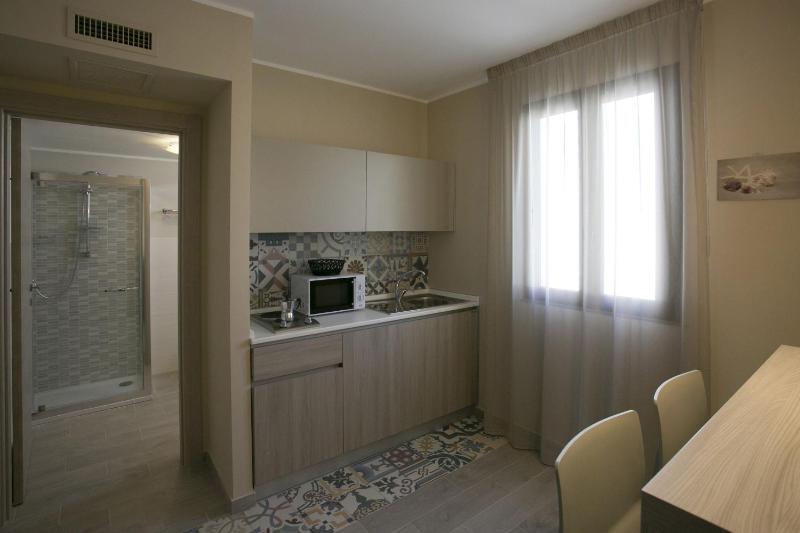 Standard Double Suite image 3