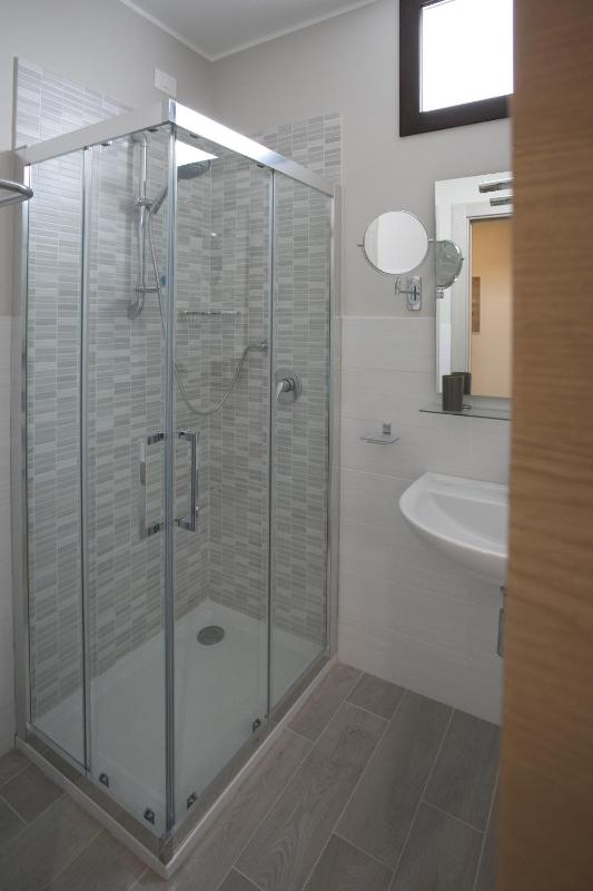 Deluxe Apartment with Balcony image 2