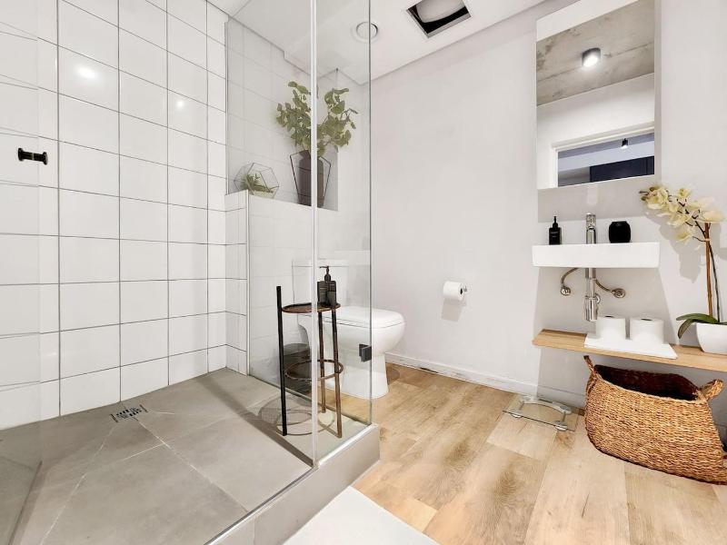 Chic Studio in Sea Point Close to Beach - image 3