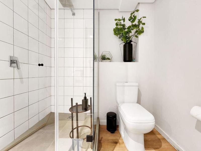 Chic Studio in Sea Point Close to Beach - image 7