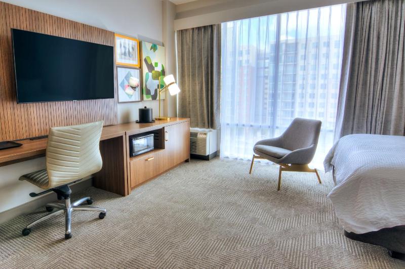 Standard Room image 4