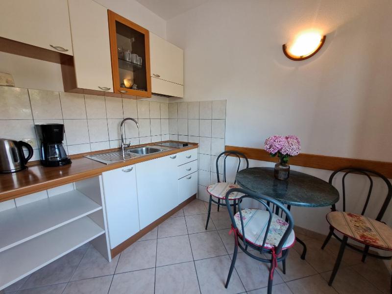 One-Bedroom Apartment - First Floor image 1