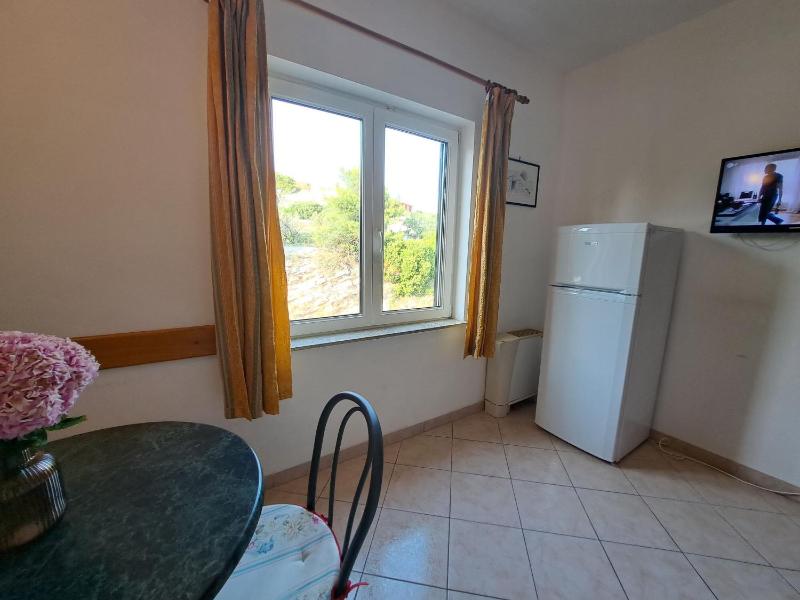 Apartments Karmen - image 8