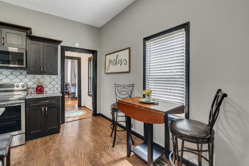 Apartment image 2