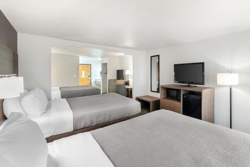 Quality Inn near SeaWorld - Lackland - image 34
