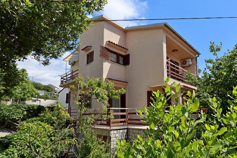 Apartments with parking space Selce Crikvenica - 24439 - image 1