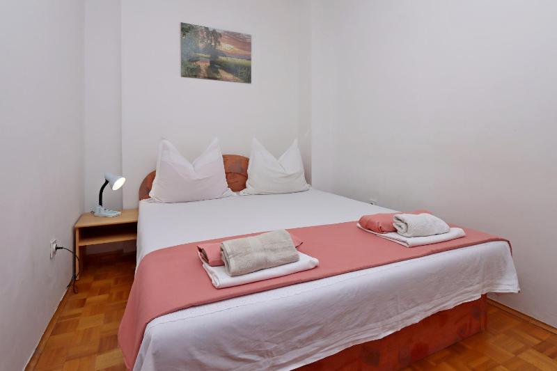 Apartments with parking space Selce Crikvenica - 24439 - image 4
