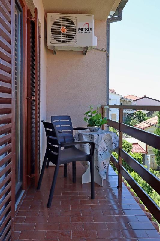 Apartments with parking space Selce Crikvenica - 24439 - image 2