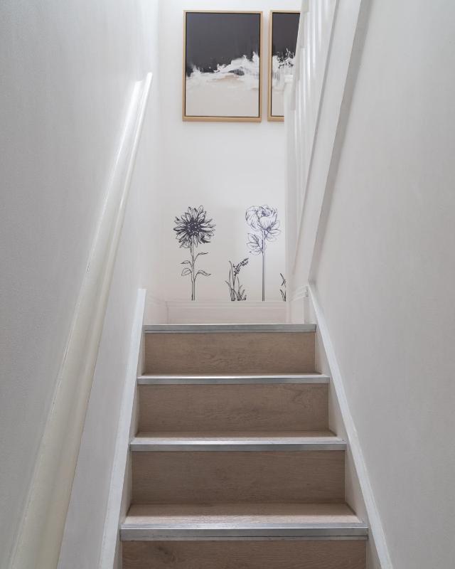 Three-Bedroom Apartment image 2