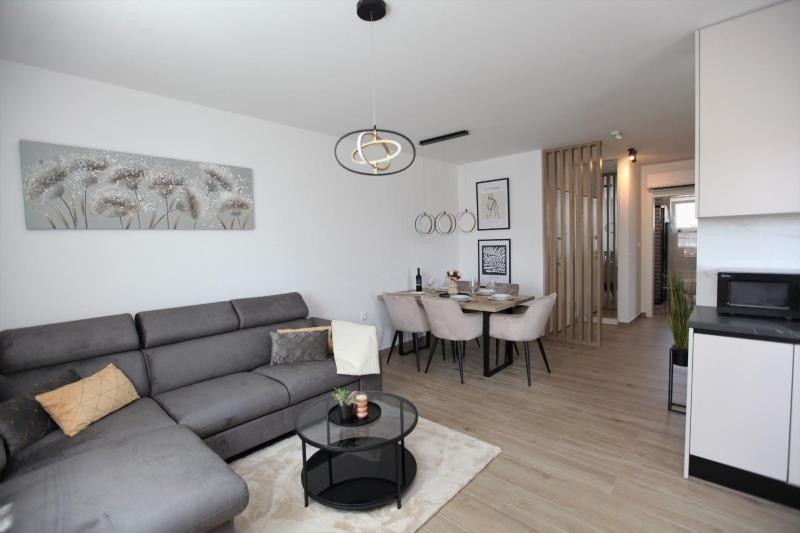 Apartments with parking space Trogir - 24605 - image 4