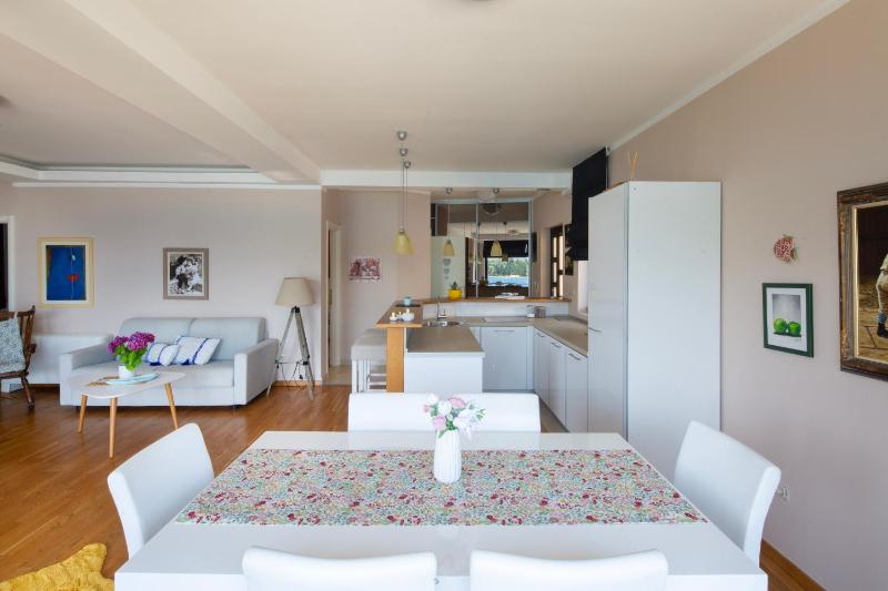 Aruba Apartments - image 11