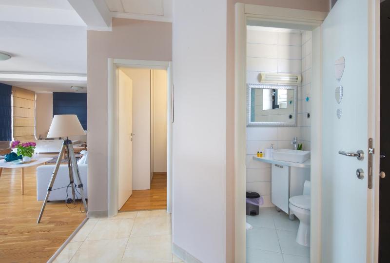 Aruba Apartments - image 10