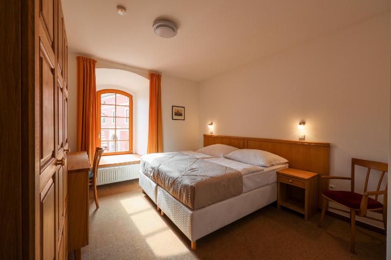 Double or Twin Room with City View image 1