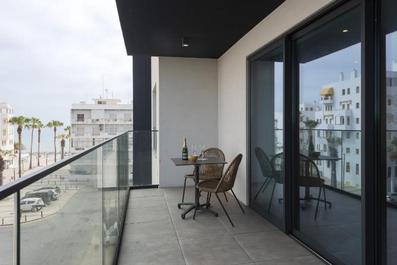 Terracos de Quarteira II Caribe by Real Properties - image 1