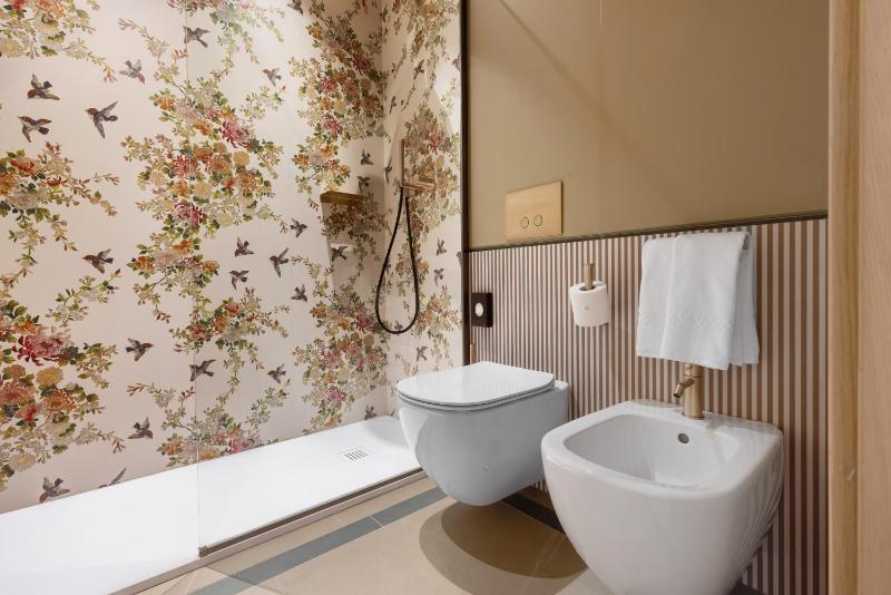 Budget Double Room image 4