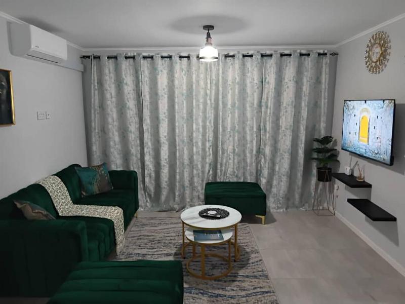 Lola Apartments B12 - image 12