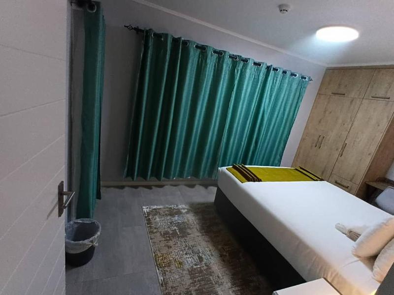Lola Apartments B12 - image 8