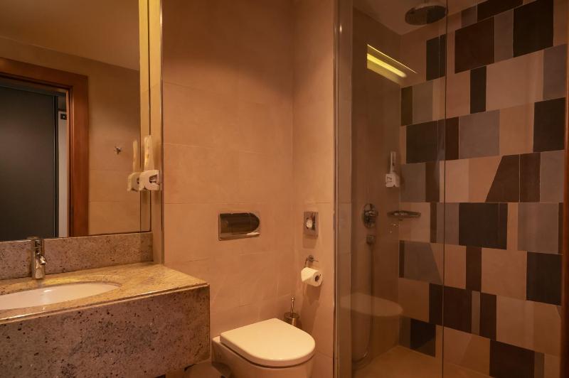 Superior Double Room image 2