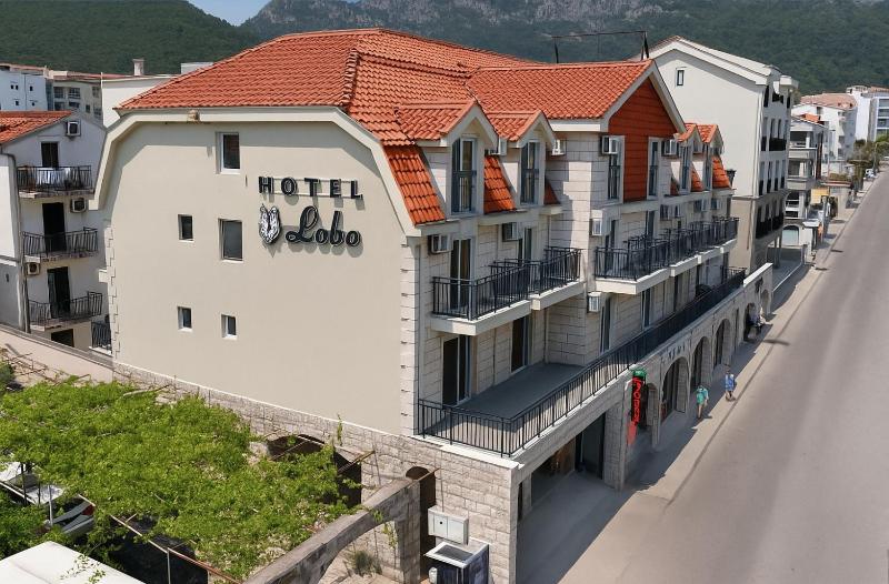Hotel Lobo Budva - image 1