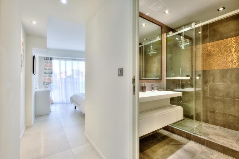 REF 1147 - Cannes Center - Apartment for rent - image 6