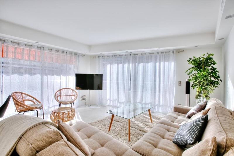 REF 1147 - Cannes Center - Apartment for rent - image 16
