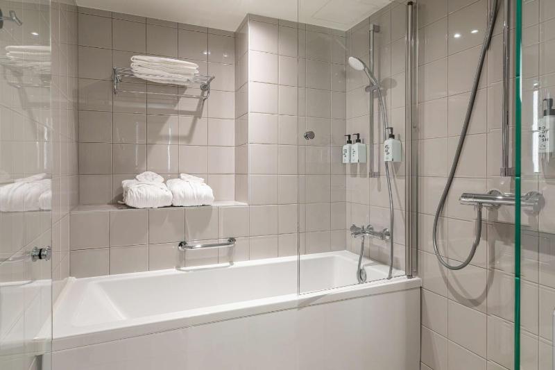 Junior Suite image 3