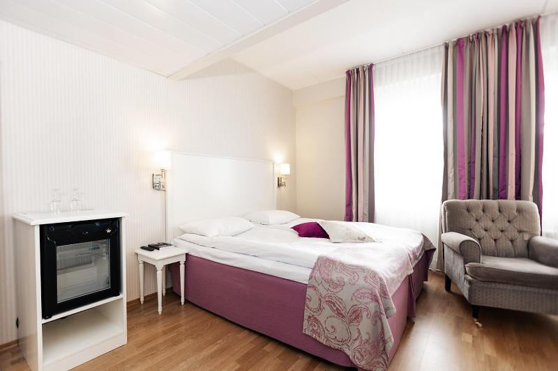 Superior Double Room image 2