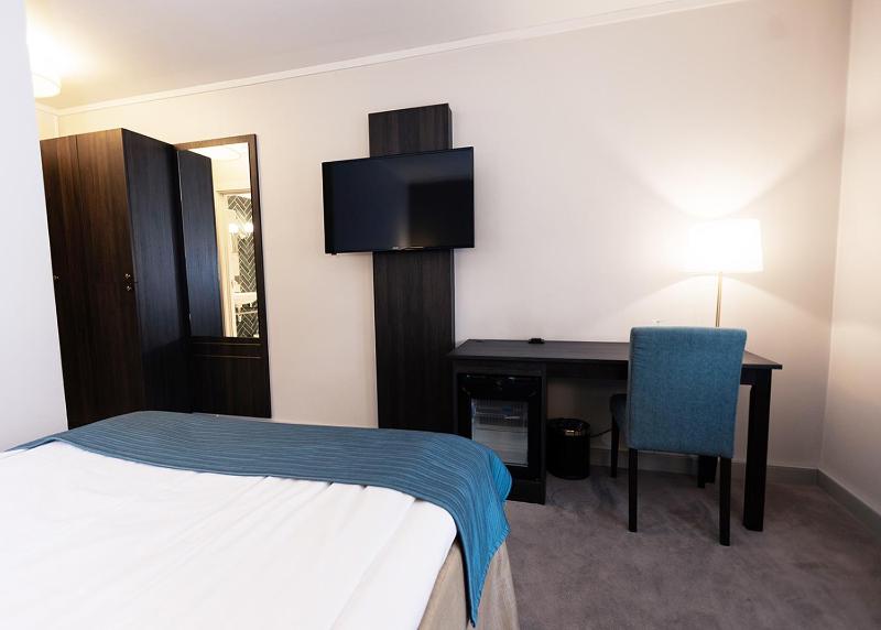 Single Room image 1