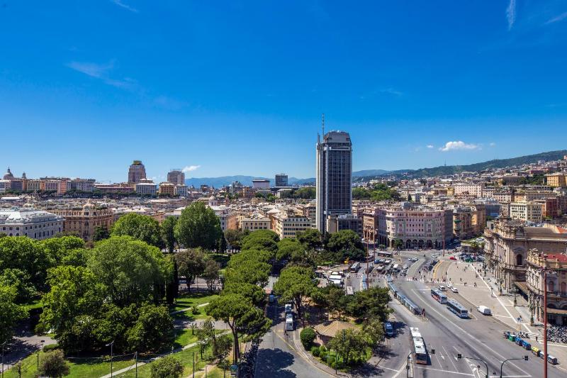 Residence Corte Dei Lambruschini Vista Panoramica Della Citta Posteggio Privato - image 16