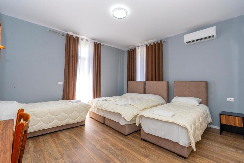 Gjuhadoli Hotel 2 - image 11