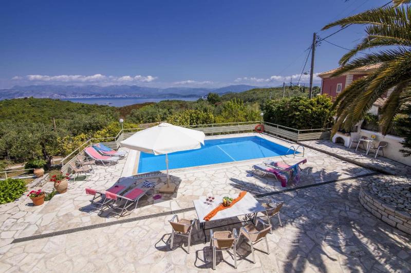 Villa Petra by Villa Plus - image 5