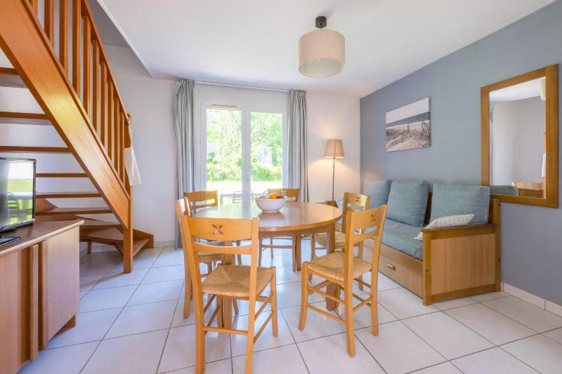 3-Room Duplex - 6 People image 4