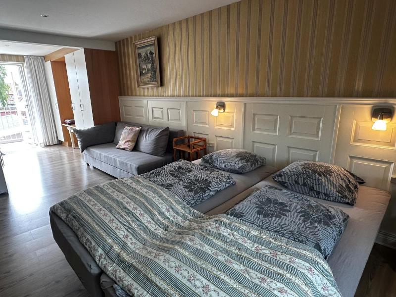 Triple Room image 2