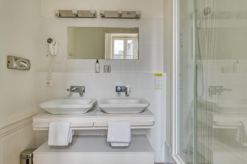 Suite image 3