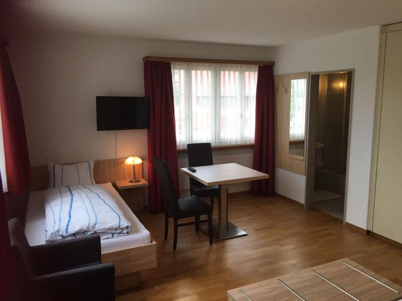 Triple Room image 3