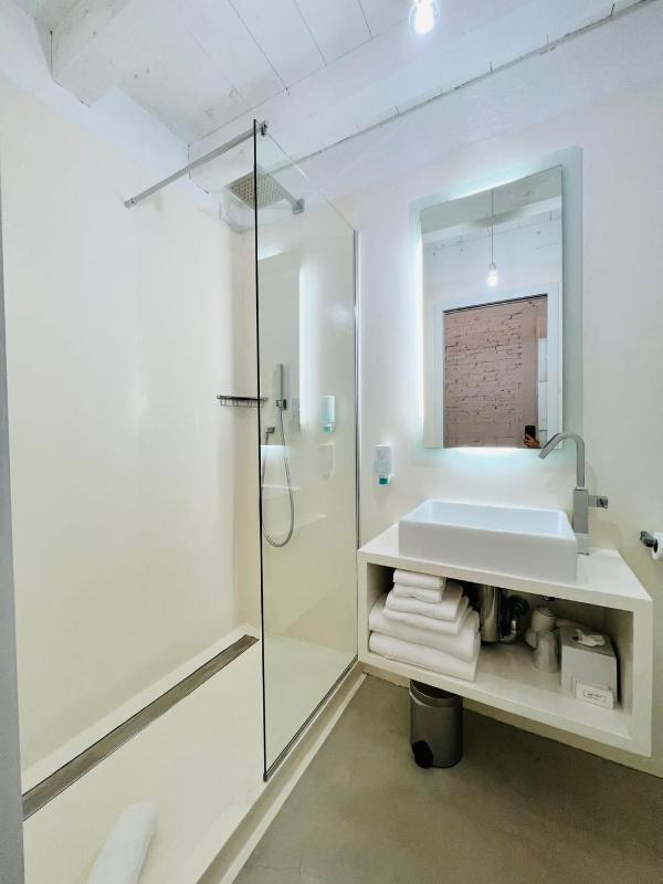 Superior Double Room - Split Level image 3
