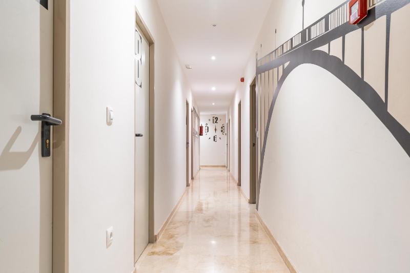 Triple Room image 3