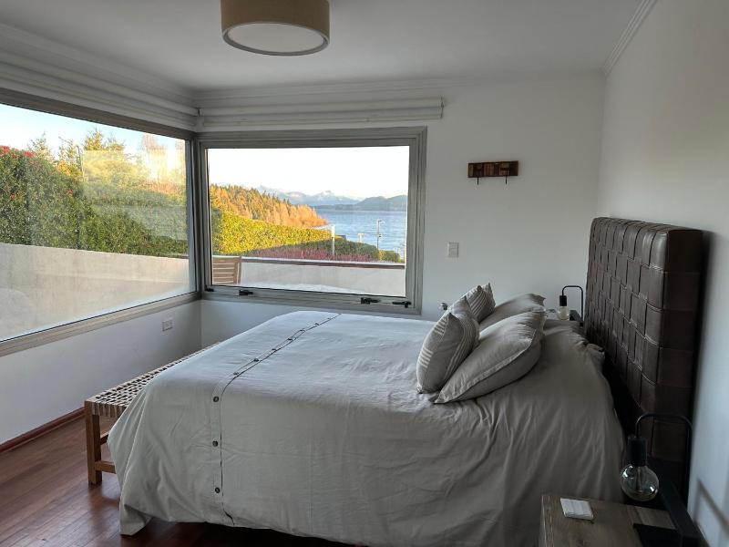 Amplio y Exclusivo frente al lago - image 16