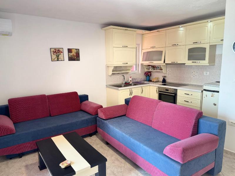 RIA apartment - image 10