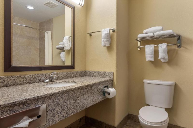 King Room - Non Smoking image 2