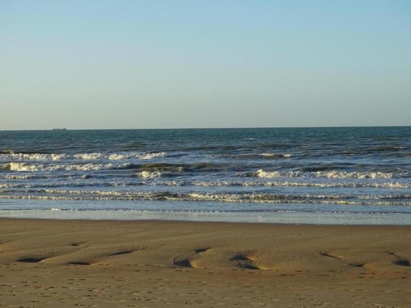 Apartment Nieuwpoort near Beach - image 16