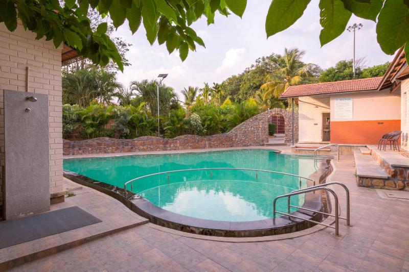 Nirantara Resort & Spa - image 10