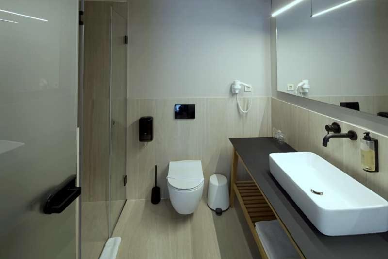 Premium Room image 3