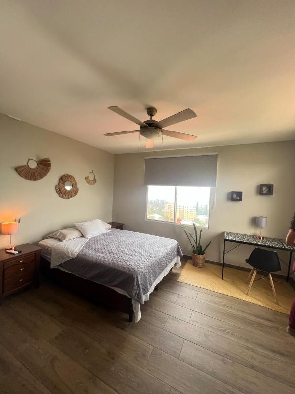 Charming Penthouse with Stunning View to San Salvador - image 16